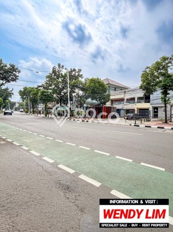 For Sale Rumah Elit Exclusive di Kebayoran Baru, Jakarta Selatan For Sale Rumah Elit Exclusive di Kebayoran Baru, Jakarta Selatan