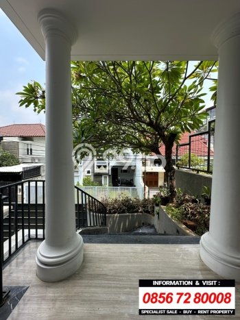 Rumah Mewah Siap Huni LT 208m2 di Kebayoran Baru, Jakarta Selatan Rumah Mewah Siap Huni LT 208m2 di Kebayoran Baru, Jakarta Selatan