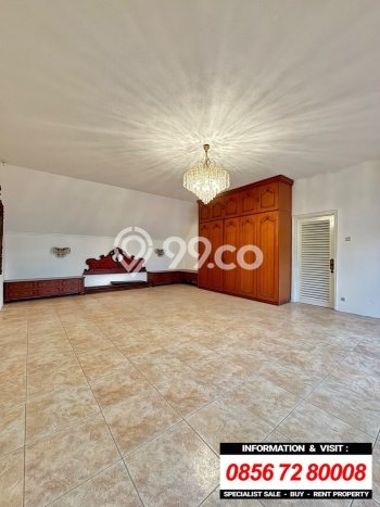 Siap Huni Rumah Mewah 13 Kamar di Kebayoran Baru Dekat ke Mana Saja Siap Huni Rumah Mewah 13 Kamar di Kebayoran Baru Dekat ke Mana Saja
