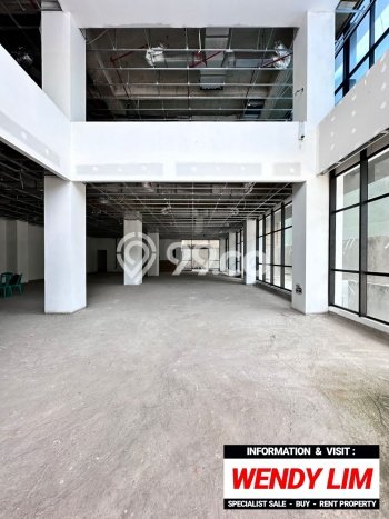 Kantor Dijual Lokasi Emas di Mampang Prapatan Luas 3229m2 Kantor Dijual Lokasi Emas di Mampang Prapatan Luas 3229m2