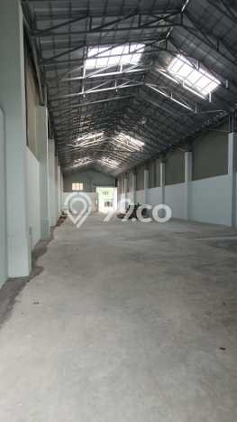 Gudang Lokasi Strategis Kawasan , Luas 440m2m², Disewakan Gudang Lokasi Strategis Kawasan , Luas 440m2m², Disewakan