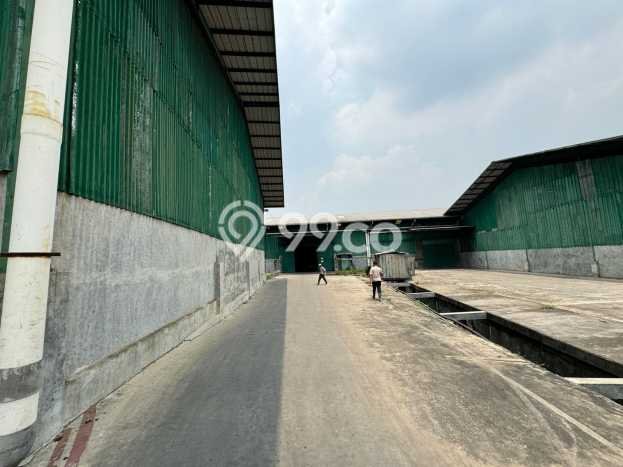 Gudang disewakan di Jati Uwung Tangerang dengan luas bangunan 5980m2 Gudang disewakan di Jati Uwung Tangerang dengan luas bangunan 5980m2