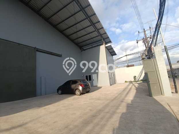 AREA BERKEMBANG! Gudang For Rent Kawasan Tangerang, Luas 1400m², Siap Operasional AREA BERKEMBANG! Gudang For Rent Kawasan Tangerang, Luas 1400m², Siap Operasional