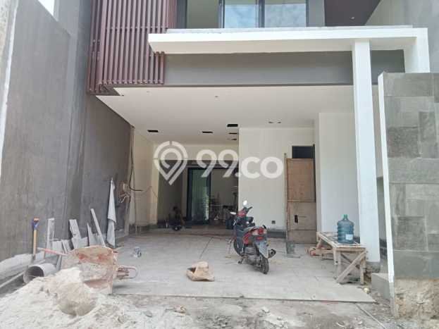 For Sale Rumah Mewah Exclusive di Kembangan, Jakarta Barat For Sale Rumah Mewah Exclusive di Kembangan, Jakarta Barat
