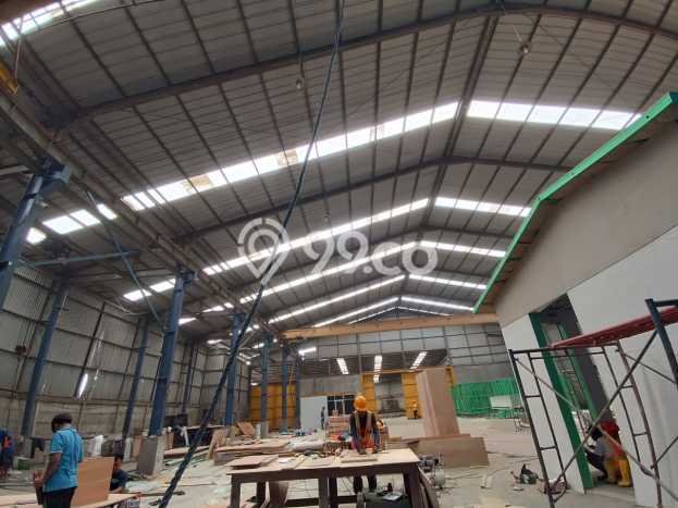 Unit Gudang Disewa Lokasi Cipondoh, Tangerang Spesifikasi Luas Bangunan 1500m2 Unit Gudang Disewa Lokasi Cipondoh, Tangerang Spesifikasi Luas Bangunan 1500m2