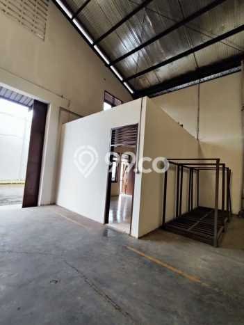 Gudang Disewakan di Area Ramai Cikupa, Tangerang Gudang Disewakan di Area Ramai Cikupa, Tangerang