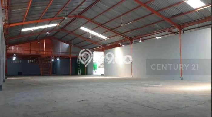 Gudang Siap Pakai di Cikupa, Luas 1300m², Area Komersial Gudang Siap Pakai di Cikupa, Luas 1300m², Area Komersial