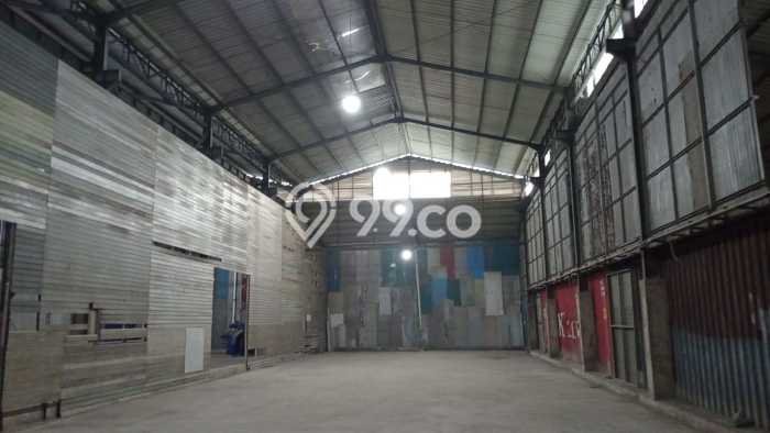 Gudang untuk disewa di Benda punya LT 1320m2 & LB 1320m2 harga sewa kompetitif Gudang untuk disewa di Benda punya LT 1320m2 & LB 1320m2 harga sewa kompetitif