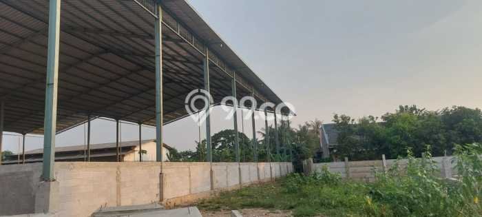 SEWA STRATEGIS! Gudang Kawasan Sepatan, Luas 2208m², Area Berkembang SEWA STRATEGIS! Gudang Kawasan Sepatan, Luas 2208m², Area Berkembang