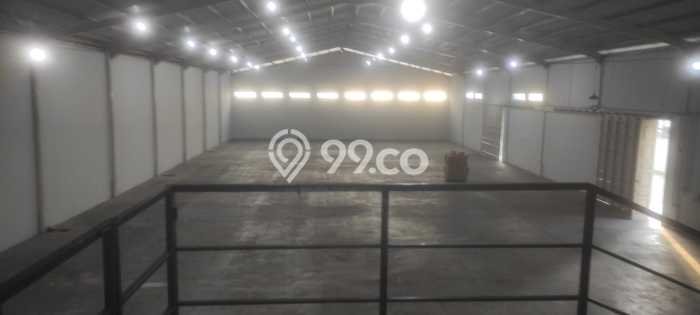AREA PROSPEKTIF! Gudang di Karawaci, Luas 1656m², Pusat Bisnis AREA PROSPEKTIF! Gudang di Karawaci, Luas 1656m², Pusat Bisnis