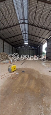 Unit Gudang disewakan di Kebon Jeruk Jakarta Barat dengan LT 814m2 / LB 814m2 Unit Gudang disewakan di Kebon Jeruk Jakarta Barat dengan LT 814m2 / LB 814m2