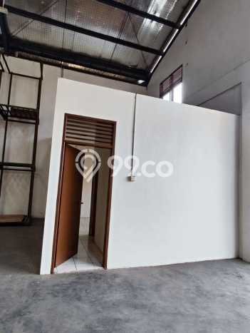 Gudang disewakan lokasi strategis Cikupa Tangerang 375m2 Gudang disewakan lokasi strategis Cikupa Tangerang 375m2