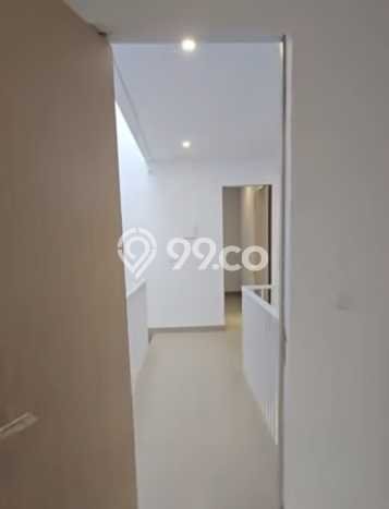 Rumah Luxury Modern Tanpa Renovasi di Kalideres Jakarta Barat Rumah Luxury Modern Tanpa Renovasi di Kalideres Jakarta Barat