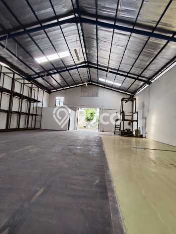 Gudang disewakan lokasi strategis Cikupa Tangerang 375m2 Gudang disewakan lokasi strategis Cikupa Tangerang 375m2