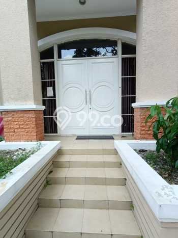 Disewakan Rumah Konsep Modern di Cipondoh Tangerang dengan 4 Kamar Disewakan Rumah Konsep Modern di Cipondoh Tangerang dengan 4 Kamar