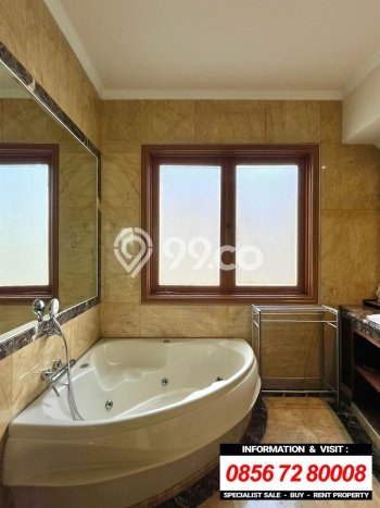 Rumah Luxury Modern Tanpa Renovasi di Pondok Indah Jakarta Selatan Rumah Luxury Modern Tanpa Renovasi di Pondok Indah Jakarta Selatan