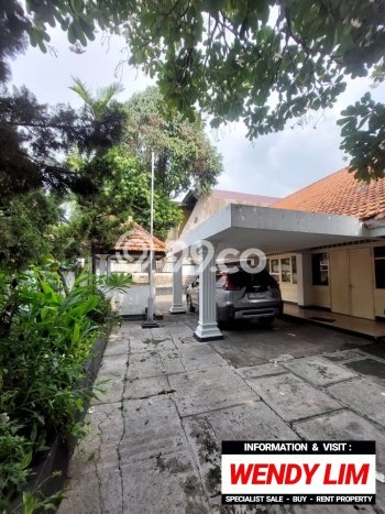 Siap Huni Hunian Elit 4 Kamar di Kebayoran Baru Dekat ke Mana Pun Siap Huni Hunian Elit 4 Kamar di Kebayoran Baru Dekat ke Mana Pun