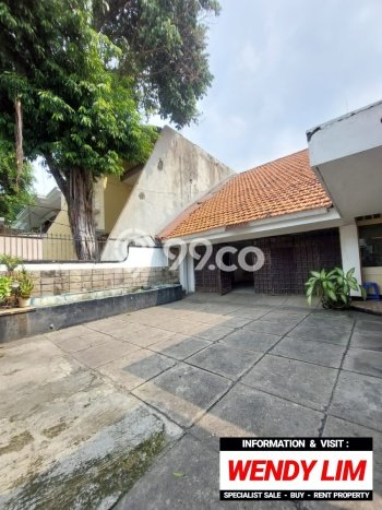 Siap Huni Hunian Elit 4 Kamar di Kebayoran Baru Dekat ke Mana Pun Siap Huni Hunian Elit 4 Kamar di Kebayoran Baru Dekat ke Mana Pun