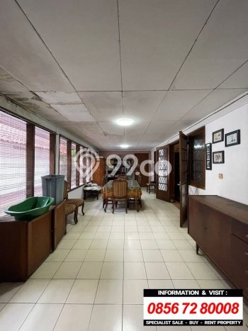 Siap Huni Rumah Mewah 6 Kamar di Kebayoran Baru Dekat ke Mana Pun Siap Huni Rumah Mewah 6 Kamar di Kebayoran Baru Dekat ke Mana Pun