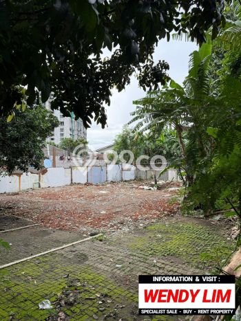 Jarang Ada! Tanah di Kebayoran Baru Punya Luas 635m2 SHM Jarang Ada! Tanah di Kebayoran Baru Punya Luas 635m2 SHM