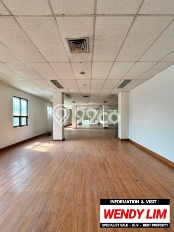 Kantor Kawasan , Luas 2375m2m², Kawasan Berkembang, Jalan Utama Kantor Kawasan , Luas 2375m2m², Kawasan Berkembang, Jalan Utama