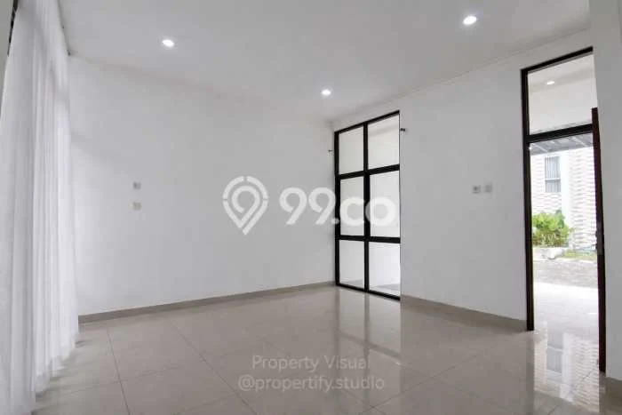 Sewa Rumah Harga Terjangkau di Sarijadi Bandung Punya 2 KT Sewa Rumah Harga Terjangkau di Sarijadi Bandung Punya 2 KT
