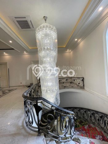 Rumah Luxury Modern Tanpa Renovasi di Pondok Indah Jakarta Selatan Rumah Luxury Modern Tanpa Renovasi di Pondok Indah Jakarta Selatan