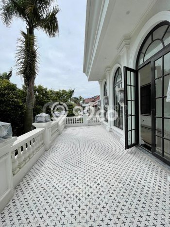 Rumah Luxury Modern Tanpa Renovasi di Pondok Indah Jakarta Selatan Rumah Luxury Modern Tanpa Renovasi di Pondok Indah Jakarta Selatan