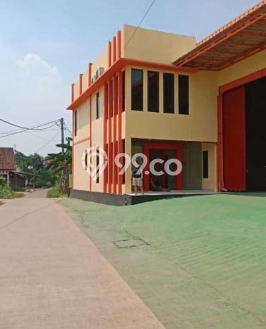 FOR SALE! Gudang di Cileungsi Bogor, LT 874m2, LB 1000m2 FOR SALE! Gudang di Cileungsi Bogor, LT 874m2, LB 1000m2