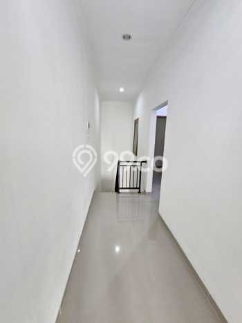 For Sale Rumah 3 Kamar Lokasi Ideal Nyaman dan Strategis di Kelapa Gading For Sale Rumah 3 Kamar Lokasi Ideal Nyaman dan Strategis di Kelapa Gading