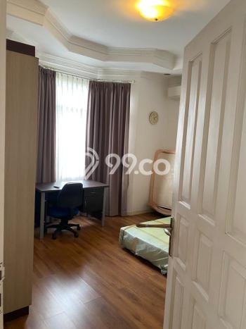 Siap Huni Hunian Elit 6 Kamar di Cinere Dekat ke Mana Saja Siap Huni Hunian Elit 6 Kamar di Cinere Dekat ke Mana Saja