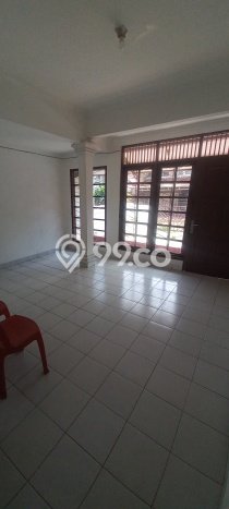 Disewakan segera hunian minimalis strategis 4 Kamar di Cinere, Depok Disewakan segera hunian minimalis strategis 4 Kamar di Cinere, Depok