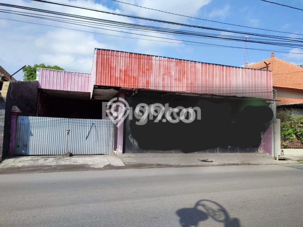 Rumah Eksklusif Dijual LT 531m2 di Laweyan, Surakarta Rumah Eksklusif Dijual LT 531m2 di Laweyan, Surakarta