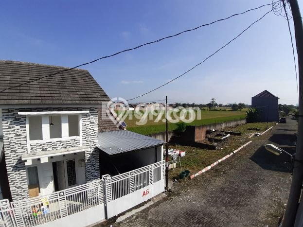 Dijual Hunian Rumah Terawat 2 KT di Sukoharjo, Surakarta Dijual Hunian Rumah Terawat 2 KT di Sukoharjo, Surakarta