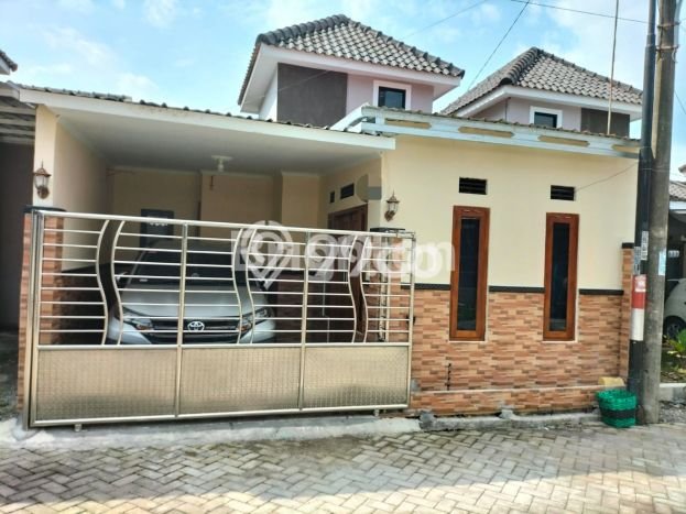 Jual Rumah Harga Miring Ngemplak Punya 2 KT & LT 74m2 Jual Rumah Harga Miring Ngemplak Punya 2 KT & LT 74m2
