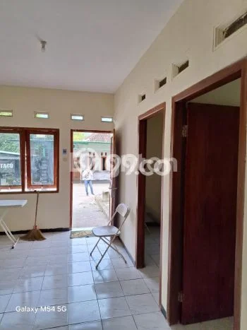 Rumah Sederhana Dijual di Gondangrejo 2 Kamar dengan LT 98m2 Rumah Sederhana Dijual di Gondangrejo 2 Kamar dengan LT 98m2