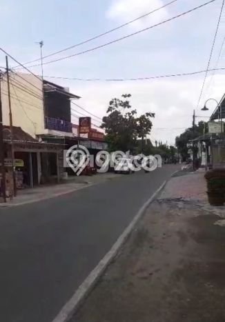 Unit Gudang Dijual di Sragen Sragen Luas Bangunan 426m2 Unit Gudang Dijual di Sragen Sragen Luas Bangunan 426m2