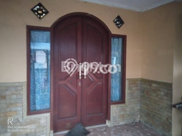 Rumah Modern 6 KT di Mojosongo Surakarta Rumah Modern 6 KT di Mojosongo Surakarta