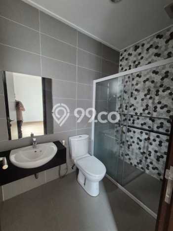 Rumah Luxury Modern Tanpa Renovasi di Pantai Indah Kapuk Jakarta Utara Rumah Luxury Modern Tanpa Renovasi di Pantai Indah Kapuk Jakarta Utara