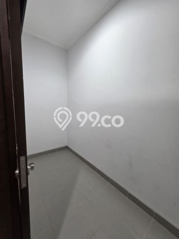 Disewakan! Rumah 3 Kamar Tidur &
3 Kamar Mandi di Pantai Indah Kapuk, Jakarta Utara Disewakan! Rumah 3 Kamar Tidur &
3 Kamar Mandi di Pantai Indah Kapuk, Jakarta Utara