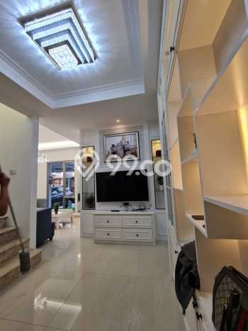 Rumah sewa siap pakai 3 KT di Golf Island, Jakarta Utara Rumah sewa siap pakai 3 KT di Golf Island, Jakarta Utara