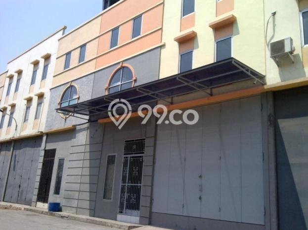 Gudang Kawasan Komersial di , Luas 486m2m², Jalan Utama Gudang Kawasan Komersial di , Luas 486m2m², Jalan Utama