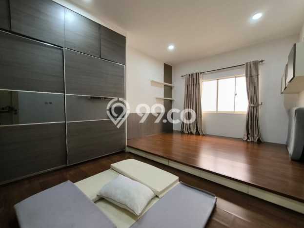 SPECIAL OFFER! Rumah area , 3 KM, Lingkungan Strategis, Luas 196m2m² LB 360m2m² SPECIAL OFFER! Rumah area , 3 KM, Lingkungan Strategis, Luas 196m2m² LB 360m2m²
