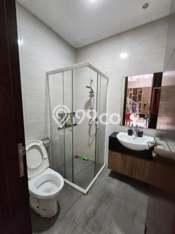Jual Rumah Mewah Elegan Dengan View Cantik di Pantai Indah Kapuk, Jakarta Utara Jual Rumah Mewah Elegan Dengan View Cantik di Pantai Indah Kapuk, Jakarta Utara