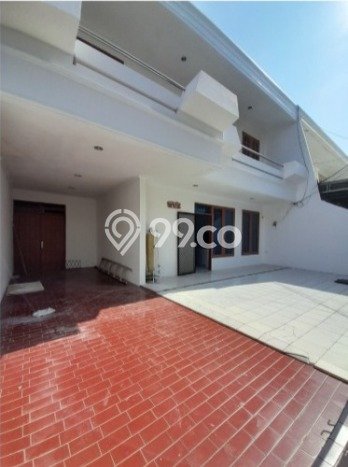 Disewakan! Rumah 4 Kamar Tidur &
4 Kamar Mandi di Muara Karang, Jakarta Utara Disewakan! Rumah 4 Kamar Tidur &
4 Kamar Mandi di Muara Karang, Jakarta Utara