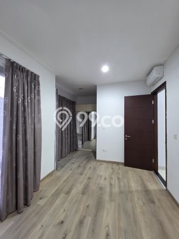 Disewakan! Rumah 3 Kamar Tidur &
3 Kamar Mandi di Pantai Indah Kapuk, Jakarta Utara Disewakan! Rumah 3 Kamar Tidur &
3 Kamar Mandi di Pantai Indah Kapuk, Jakarta Utara
