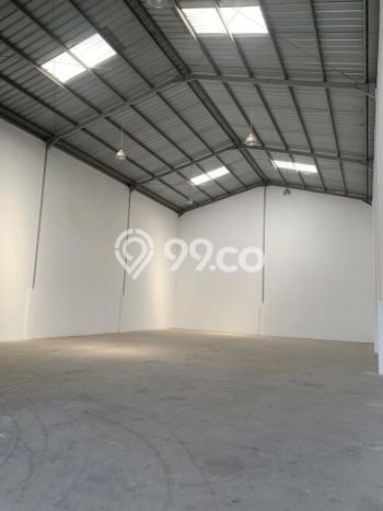 DISEWAKAN MURAH GUDANG BARU DI LEGOK LUAS 480 m ADA KANTOR MODERN DISEWAKAN MURAH GUDANG BARU DI LEGOK LUAS 480 m ADA KANTOR MODERN