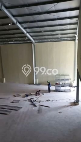 Area Strategis! Disewakan Gudang Lokasi Serpong, Tangerang Selatan Cocok untuk Bisnis Area Strategis! Disewakan Gudang Lokasi Serpong, Tangerang Selatan Cocok untuk Bisnis