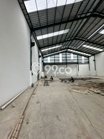 AREA PROSPEKTIF! Gudang di Cipondoh, Luas 600m2m², Pusat Perdagangan AREA PROSPEKTIF! Gudang di Cipondoh, Luas 600m2m², Pusat Perdagangan
