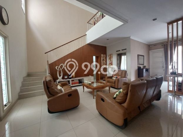 Rumah Bagus Siap Huni di Cluster Grisea Gading Serpong Rumah Bagus Siap Huni di Cluster Grisea Gading Serpong